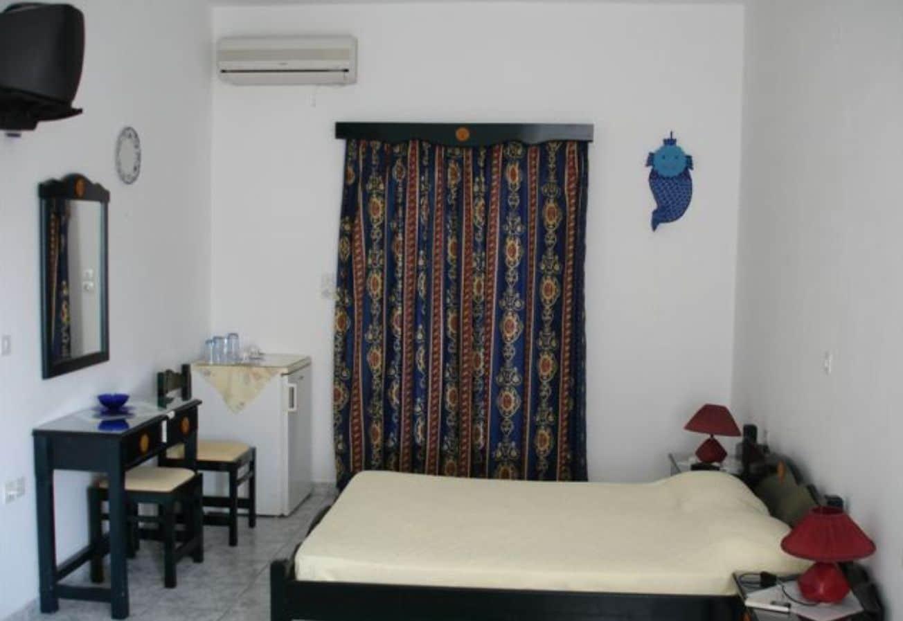 Anna Zisimos Hotel Adamantas  Exterior photo