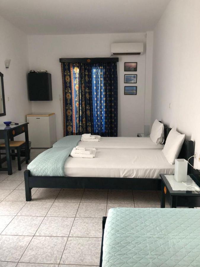 Anna Zisimos Hotel Adamantas  Exterior photo