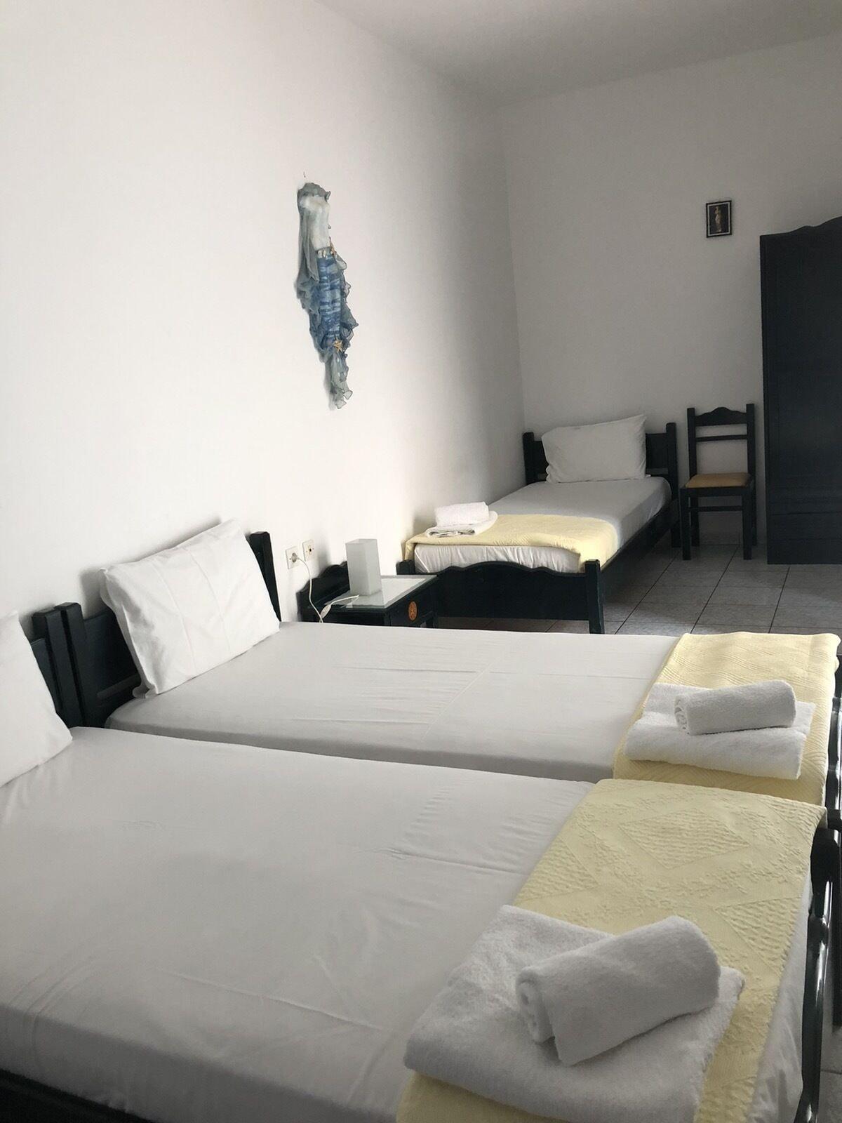 Anna Zisimos Hotel Adamantas  Exterior photo